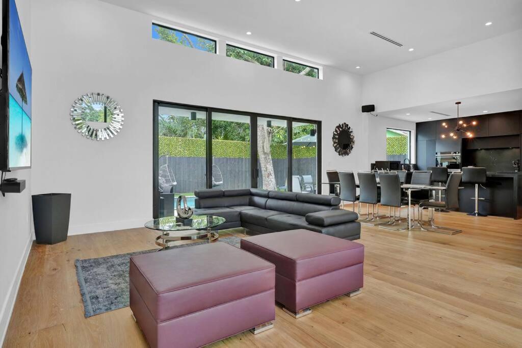הוילה מיאמי Design House -Heated Pool -Big Yard -Gated Parking מראה חיצוני תמונה