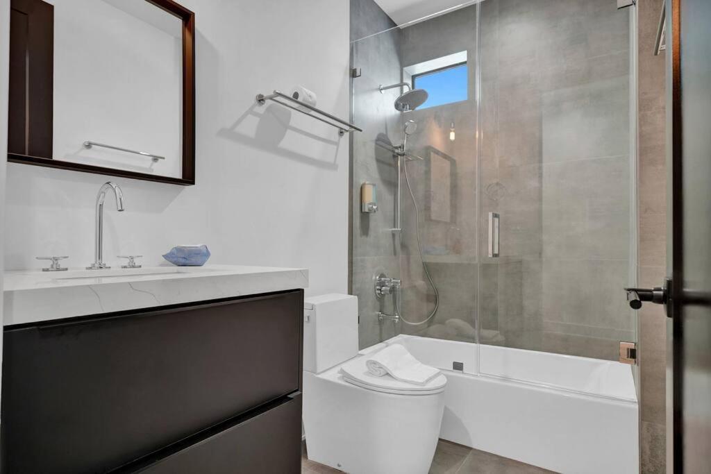 הוילה מיאמי Design House -Heated Pool -Big Yard -Gated Parking מראה חיצוני תמונה